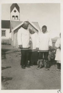 Image of Dr. and Mrs. Hettasch with Eskimo bride and groom